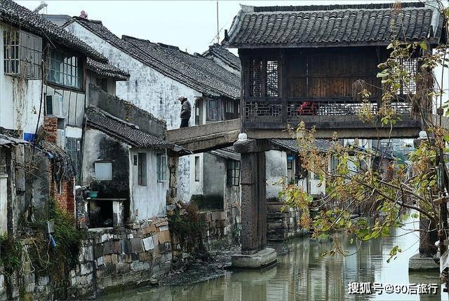 国常会：审议通过《关于促进即时配送行业高质量发展的指导意见》